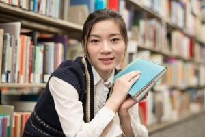 税务报到的流程包括几个步骤？